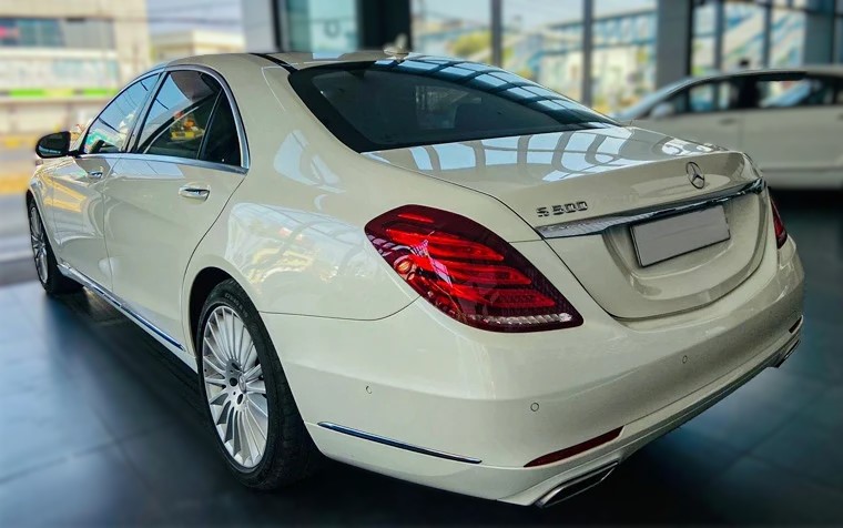 Mercedes-Benz-S500-W22-Image