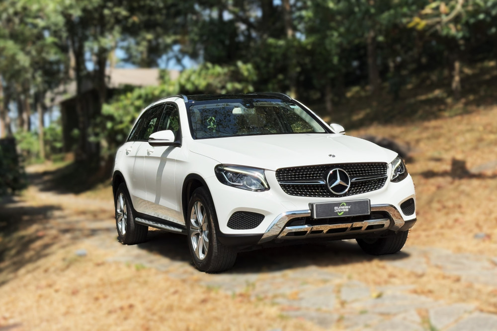 2019 MERCEDES-BENZ GLC220D 4MATIC Image