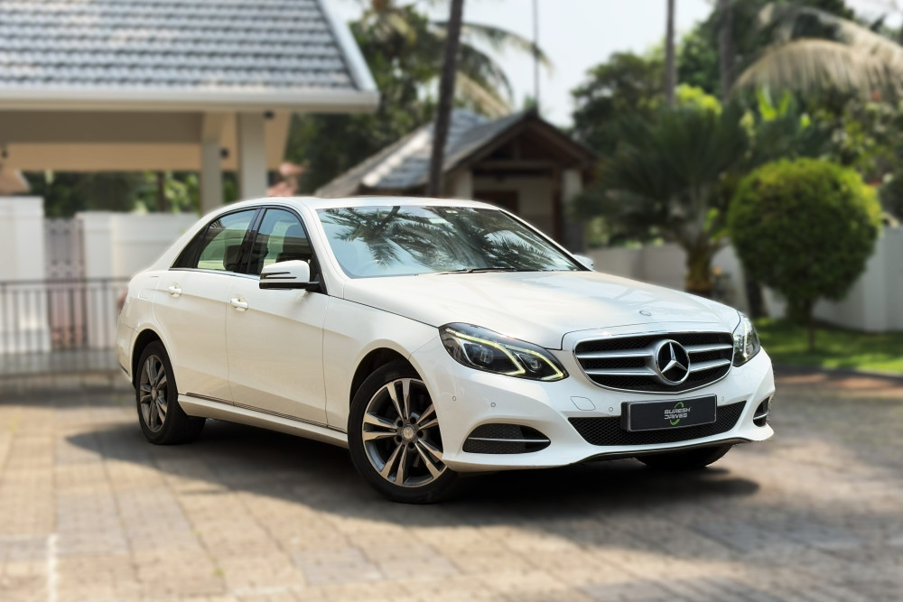 2013 MERCEDES-BENZ E250 Image