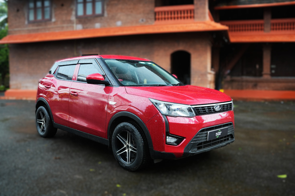 2019 MAHINDRA XUV300 DIESEL W4 Image